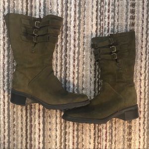Vintage Aquatalia suede boot size 9